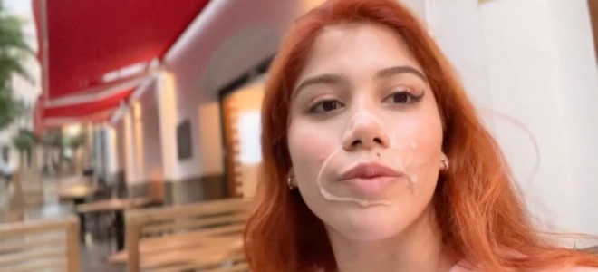 [PutaLocura] Marina Gold - To The Street With A Creamed Face!
